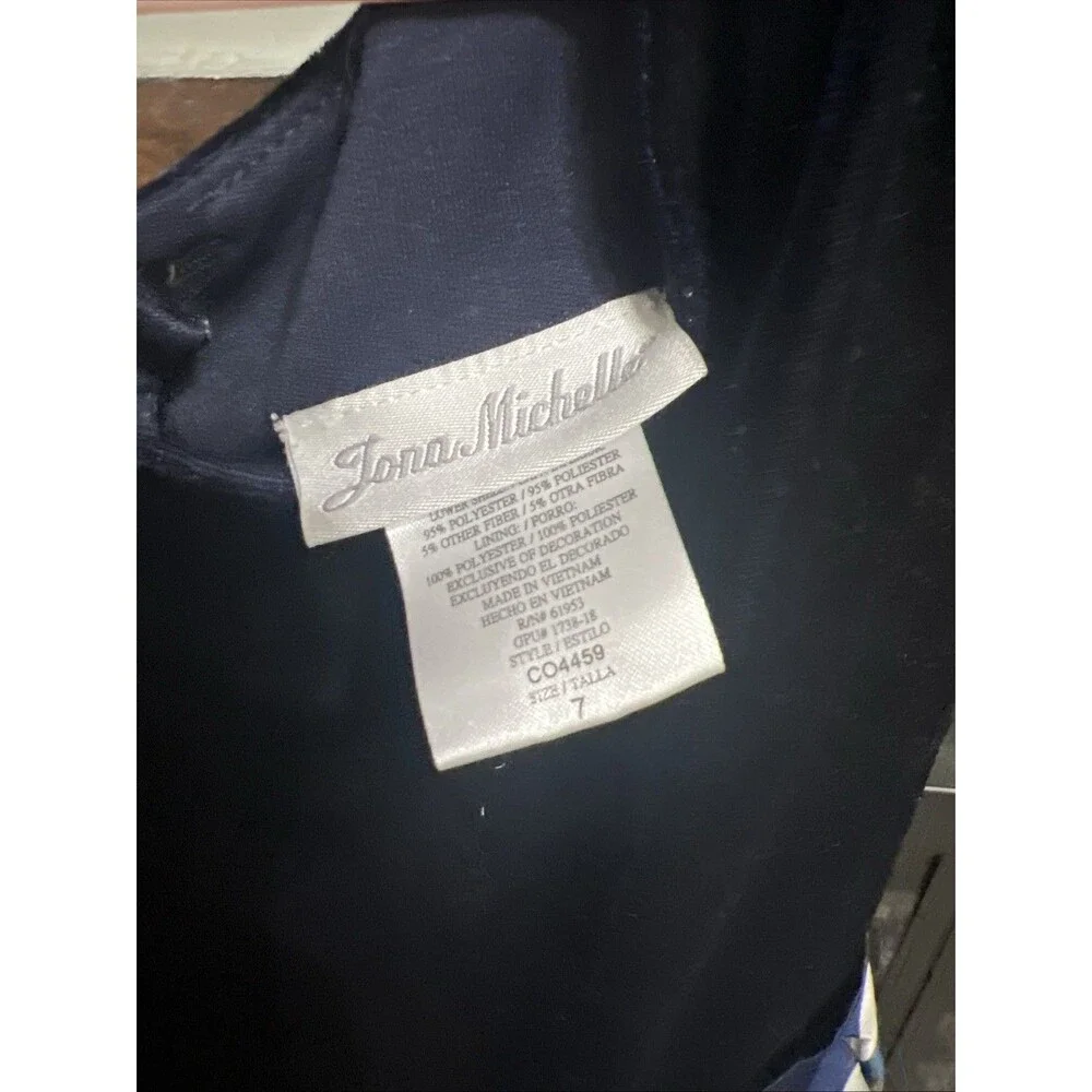Perfect for the Winter or the Holidays! Jona Michelle girls holiday dress size 7